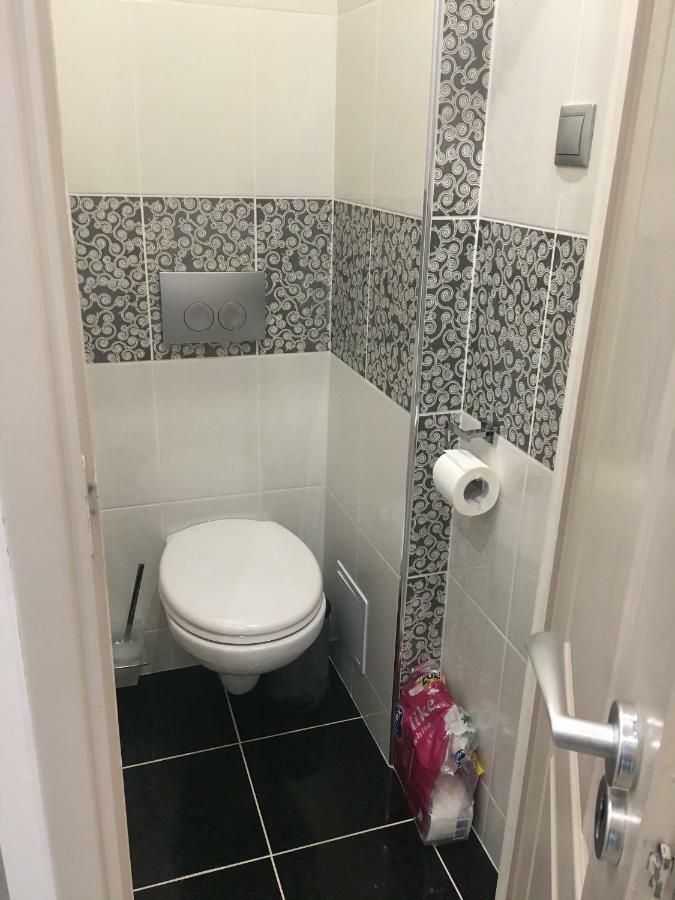 Igenyes Lakas Apartment Szeged Luaran gambar