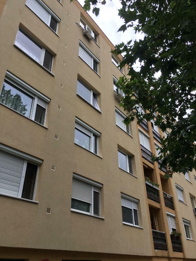 Igenyes Lakas Apartment Szeged Luaran gambar